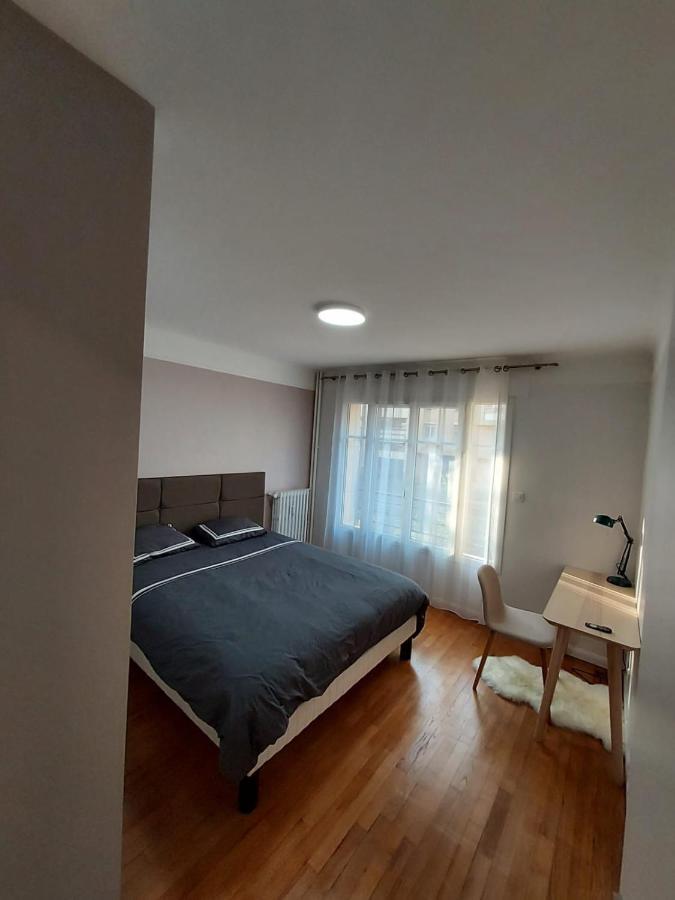 Bel Appartement 2 Pieces, Sortie De Metro Ligne 8 Charenton-le-Pont Eksteriør bilde