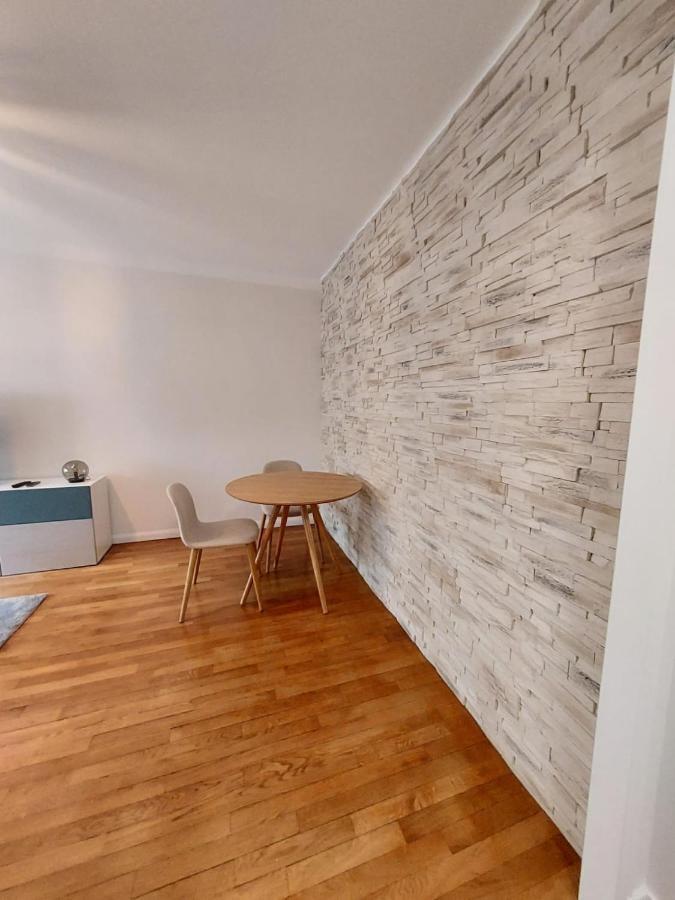 Bel Appartement 2 Pieces, Sortie De Metro Ligne 8 Charenton-le-Pont Eksteriør bilde